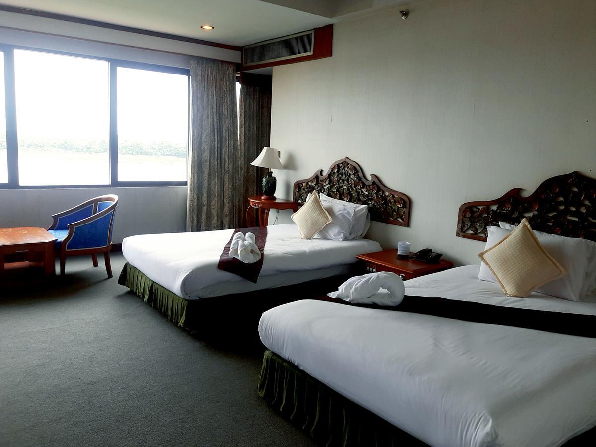 Royal Mekong Riverside Hotel Нонгкхай Экстерьер фото